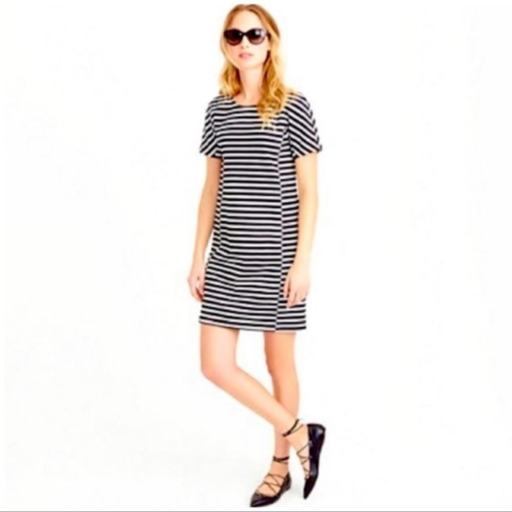 J. Crew Straight Dress Knee Lenght Black and White
Zippered Stripped Sz S